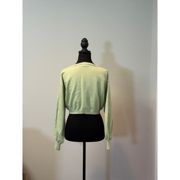 Forever 21 Cropped Sweatshirt in Sage Green - Picture 2 of 3